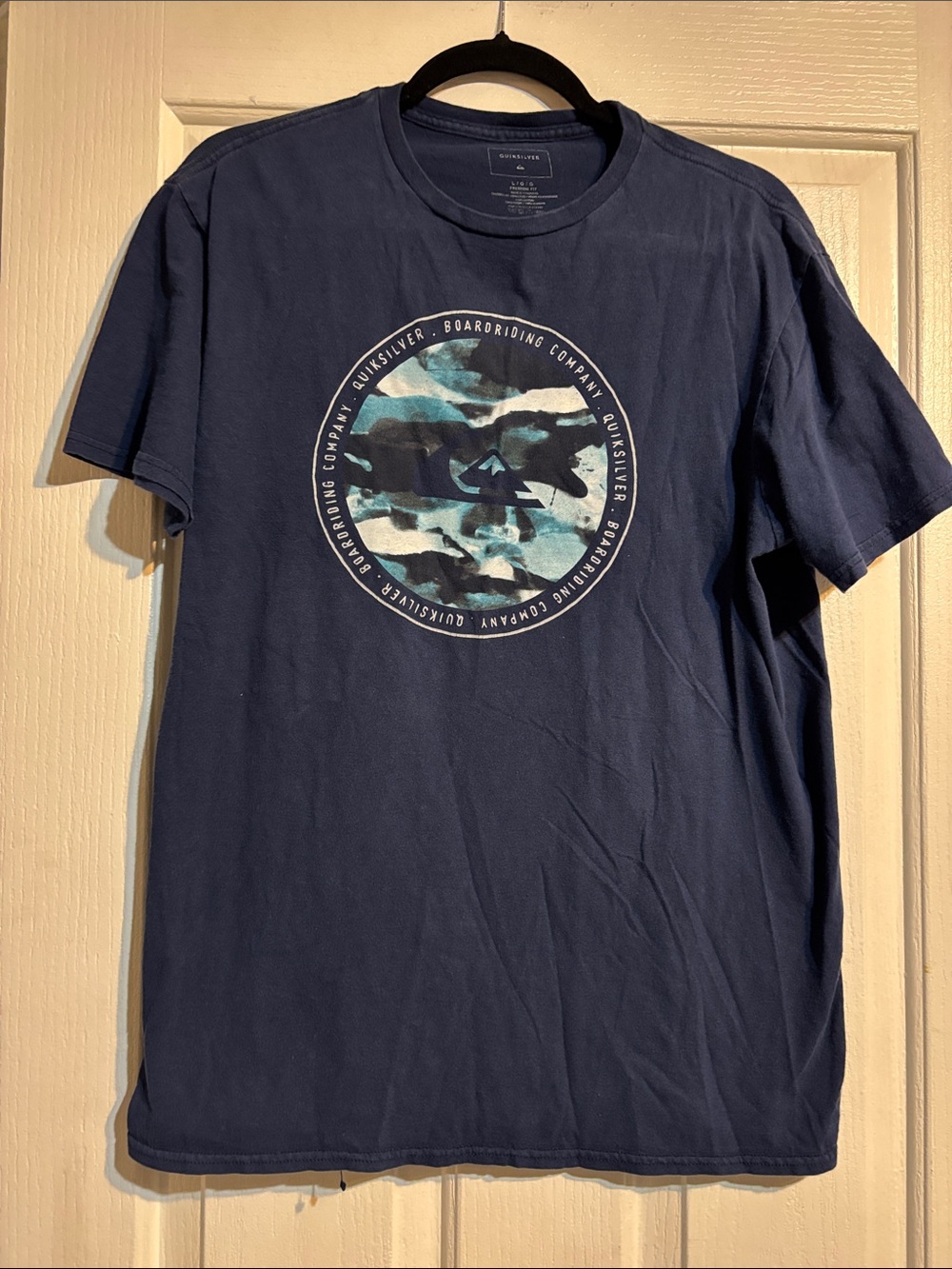 Quiksilver Navy Short-Sleeve Graphic Tee with Camo Logo
